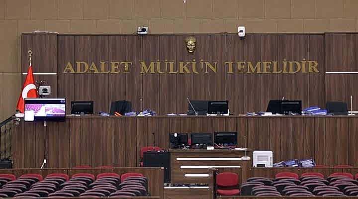 Eşin Sosyal Medya Hesabına İzinsiz Girmek Suç Mudur?